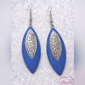 Paparazzi Blue and Silver Floral Earrings